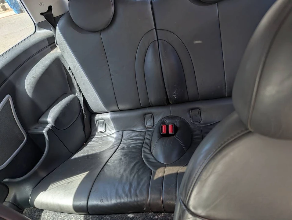 2005 Mini Mini Cooper S 1st Gen - Image 6 of 7