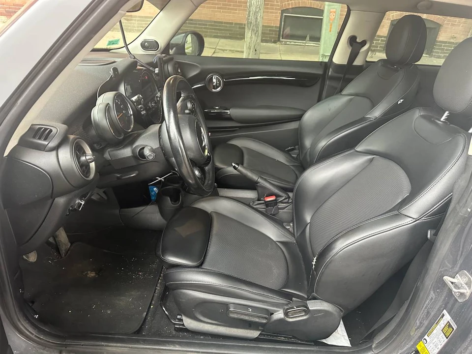 2015 Mini Mini Cooper S 3rd Gen - Image 10 of 17
