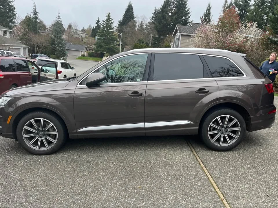 2017 Audi 4M Q7 - Image 2 of 10