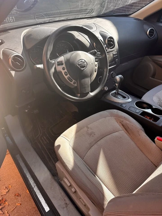 2010 Nissan Rogue - Image 7 of 9