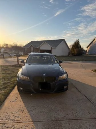 2011 BMW E90 3 Series Sedan - Image 2 of 16
