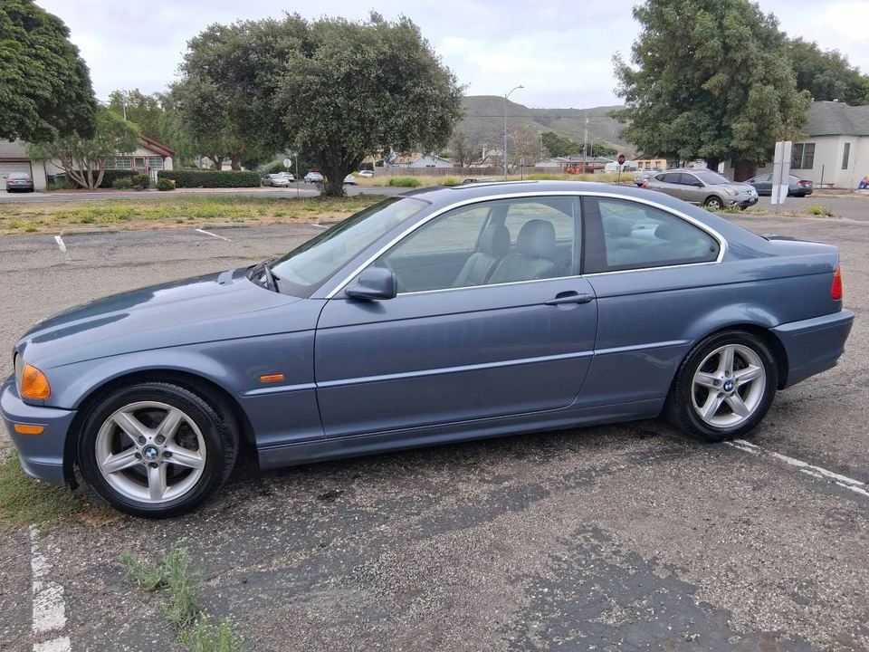 2001 BMW E46 3 Series - Image 2 of 11