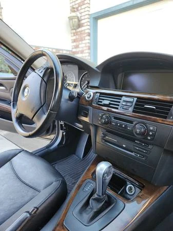 2006 BMW E90 3 Series Sedan - Image 10 of 11