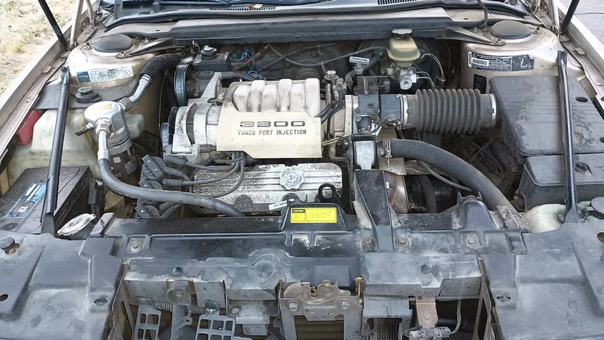1991 Buick Riviera 4th-7th Gen - Image 11 of 14