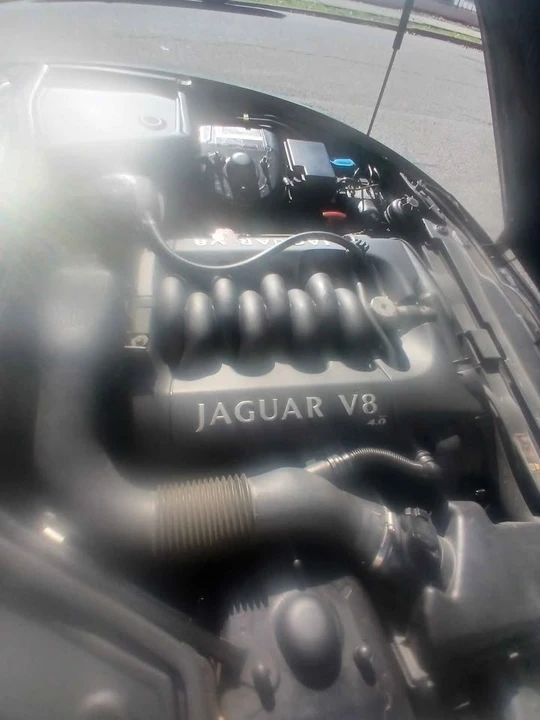 1999 Jaguar X100 XK8 - Image 10 of 10