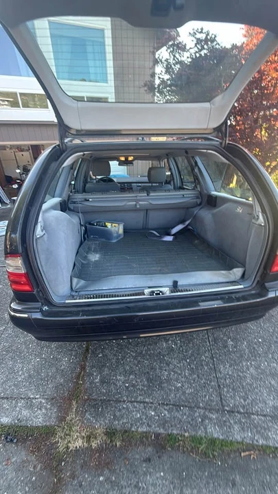 Mercedes-Benz W124 E-Class - Image 2 of 9
