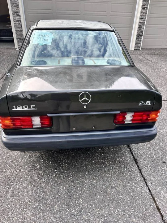 1989 Mercedes-Benz 190E - Image 7 of 13