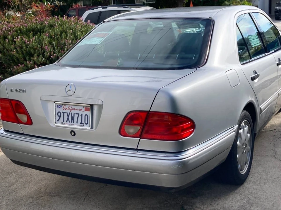 1998 Mercedes-Benz W210 E-Class - Image 2 of 5