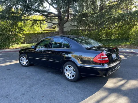 2004 Mercedes-Benz E320