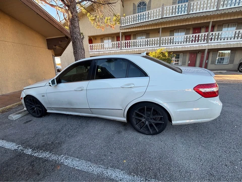 2012 Mercedes-Benz W212 E-Class - Image 3 of 4