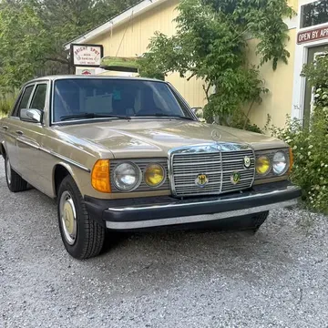 1983 Volvo 240