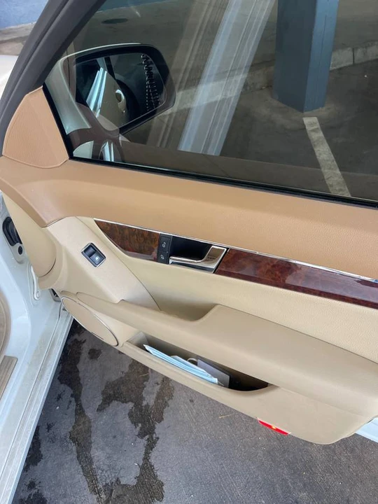 2008 Mercedes-Benz W204 C-Class - Image 15 of 18