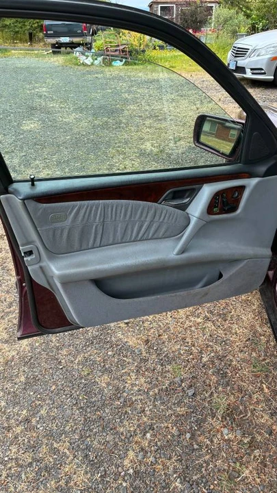 1998 Mercedes-Benz W210 E-Class - Image 3 of 5
