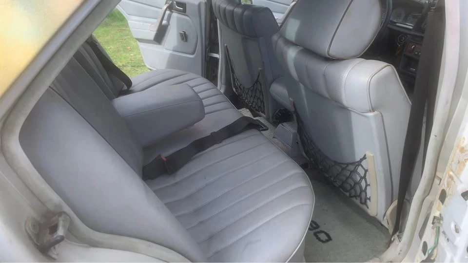 Mercedes-Benz 190E - Image 9 of 10