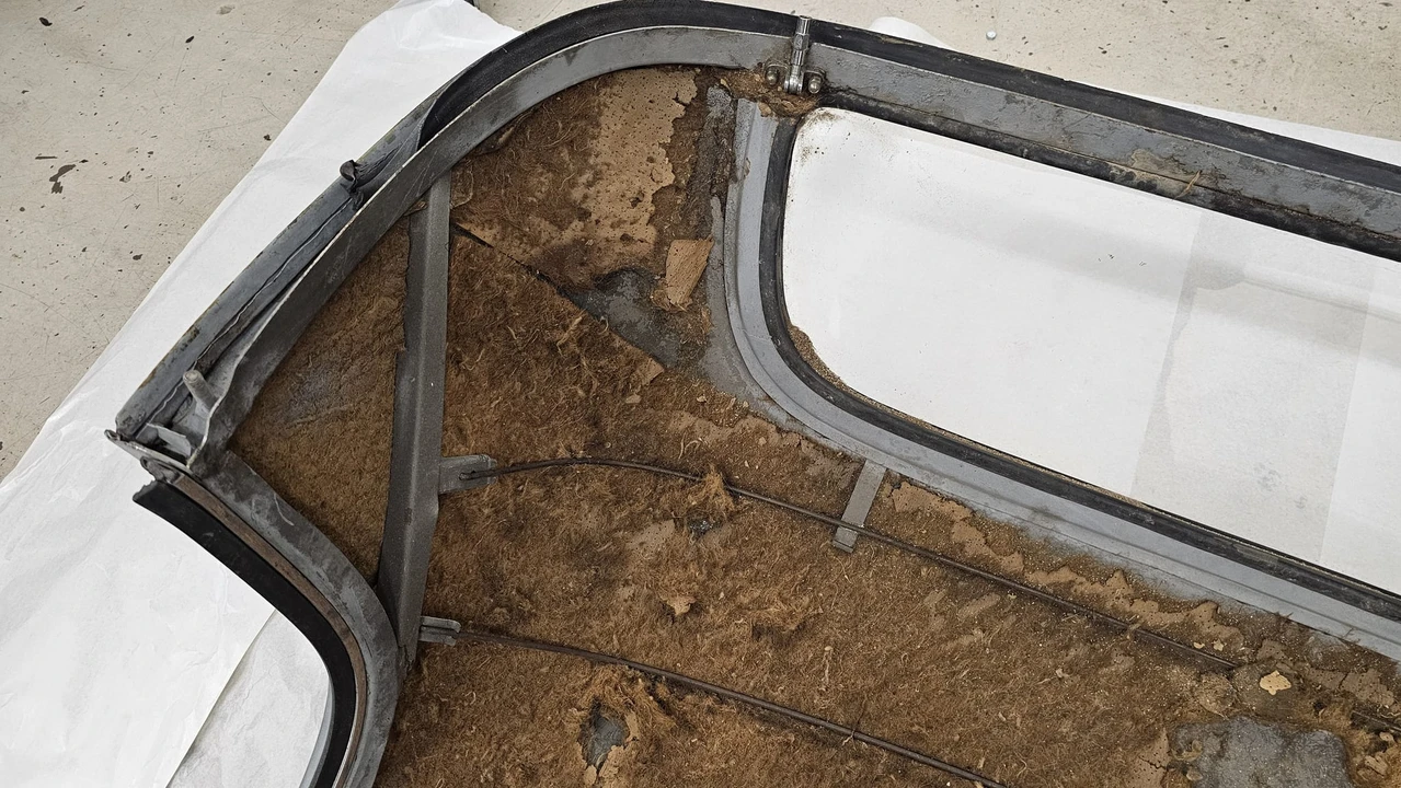 Parts & Memorabilia Bodywork - Image 10 of 21
