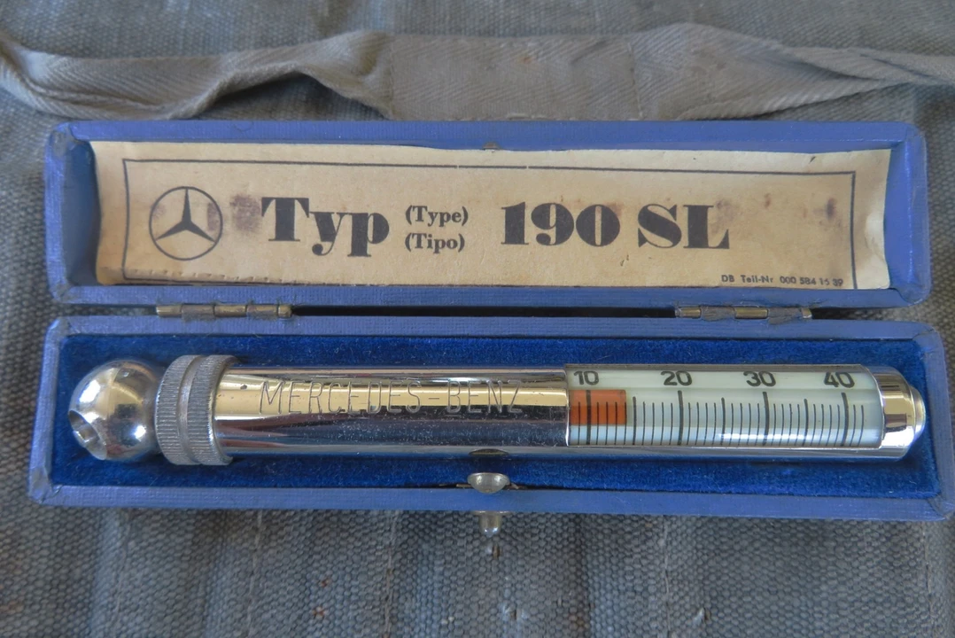 Parts & Memorabilia Tools - Image 7 of 8