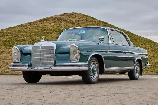 1962 Mercedes-Benz 220 SE Coupé