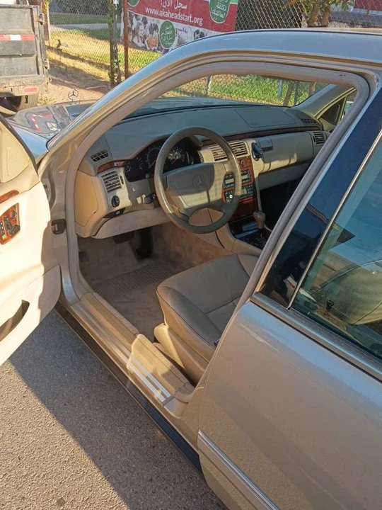 1999 Mercedes-Benz W210 E-Class - Image 3 of 4