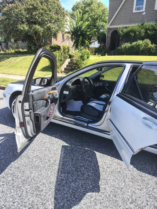 2004 Mercedes-Benz W220 S-Class - Image 8 of 8