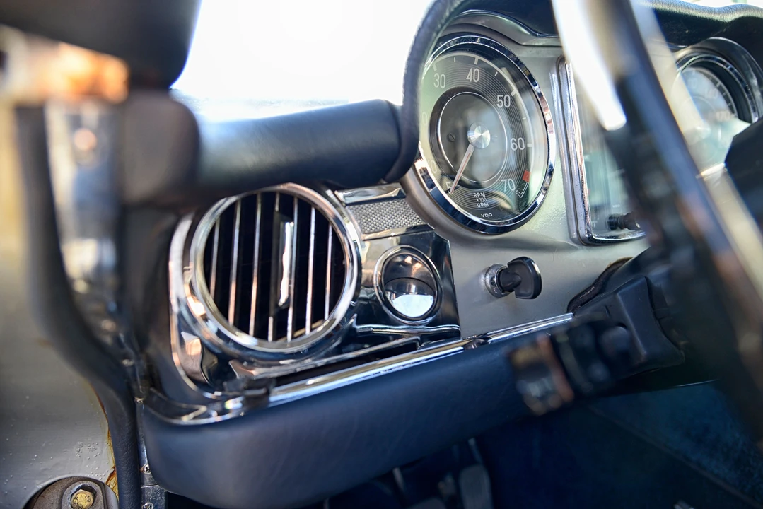 Mercedes-Benz W113 SL-Class - Image 8 of 19