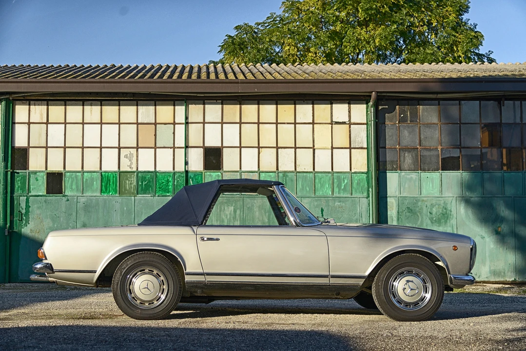 Mercedes-Benz W113 SL-Class - Image 4 of 19
