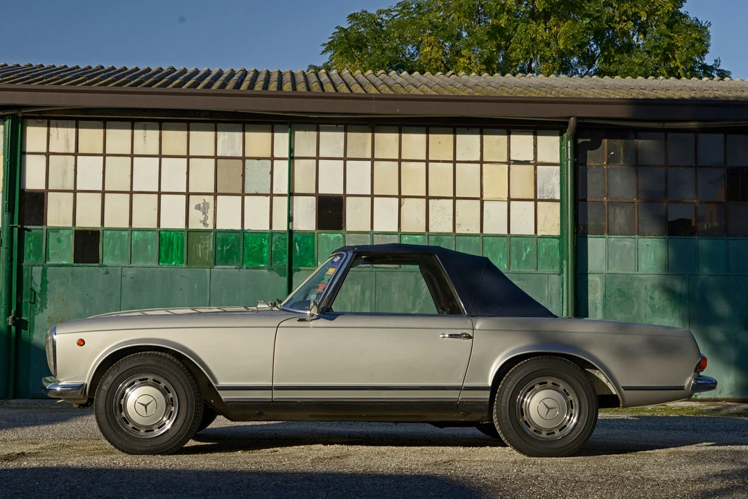 Mercedes-Benz W113 SL-Class - Image 5 of 19