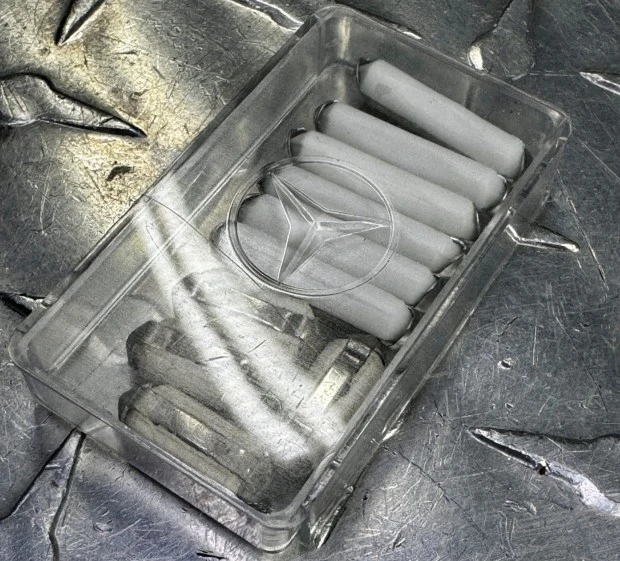 Parts & Memorabilia Tools - Image 6 of 9