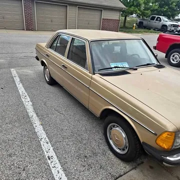 Mercedes-Benz 300E