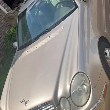 Mercedes-Benz 320E