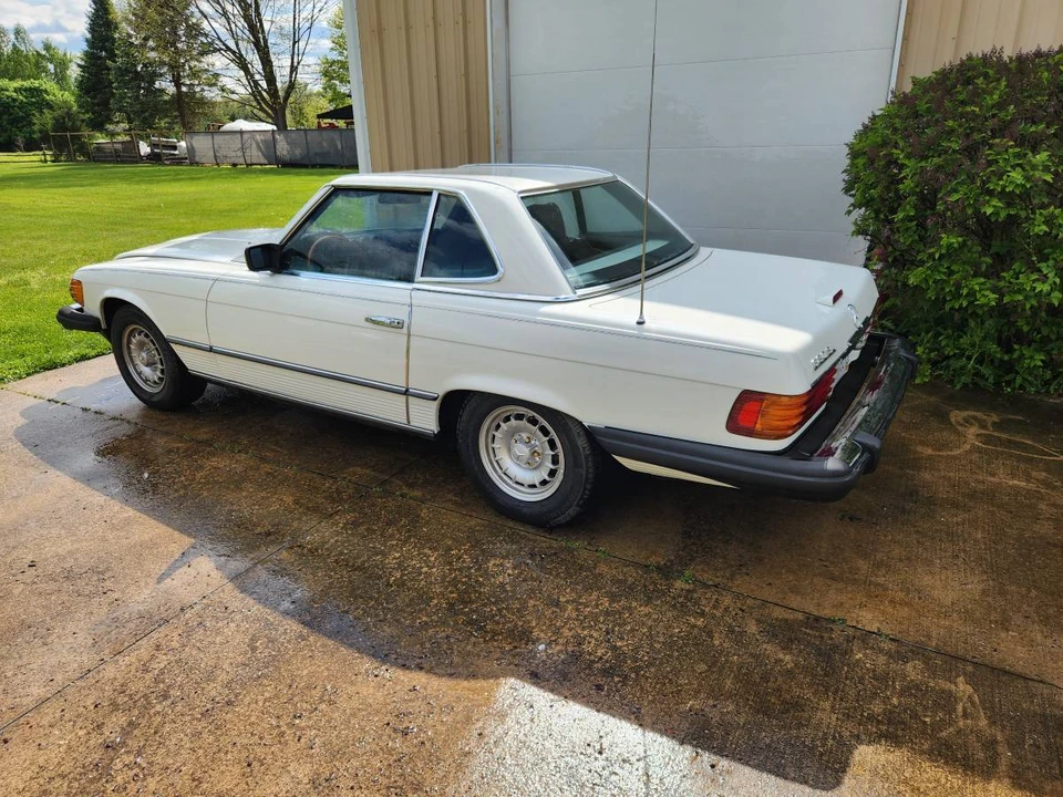 1982 Mercedes-Benz R107 SL-Class - Image 2 of 4