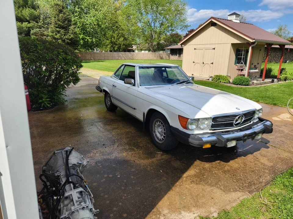 1982 Mercedes-Benz R107 SL-Class - Image 4 of 4