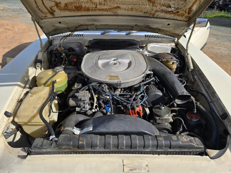 1982 Mercedes-Benz R107 SL-Class - Image 10 of 14