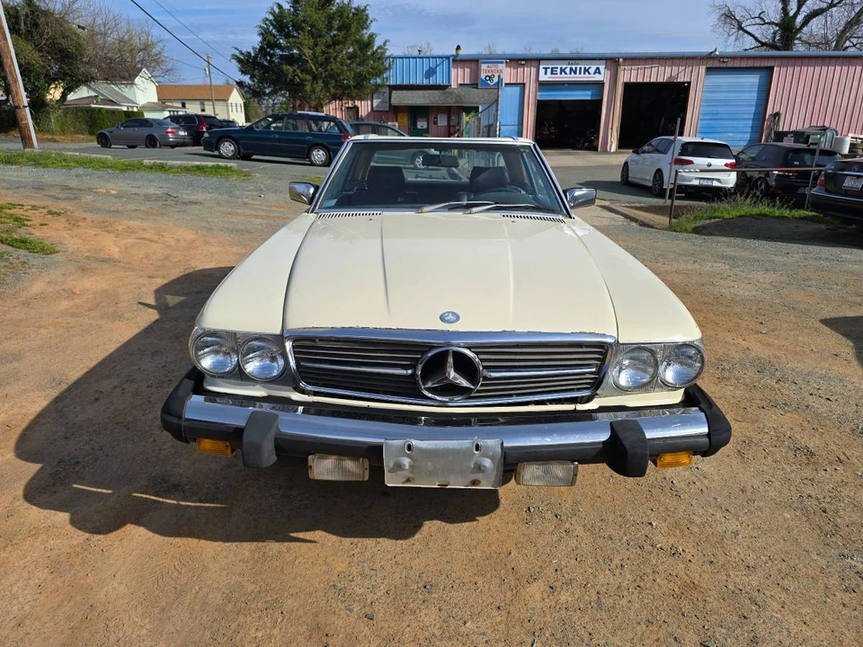 1982 Mercedes-Benz R107 SL-Class - Image 11 of 14
