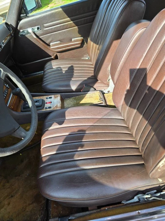 1982 Mercedes-Benz R107 SL-Class - Image 9 of 14