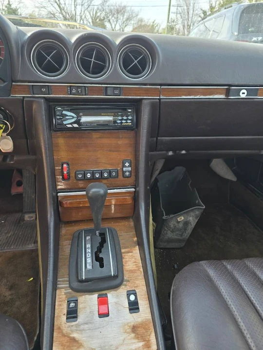 1982 Mercedes-Benz R107 SL-Class - Image 4 of 14