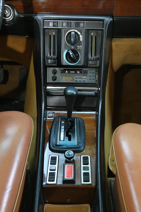 Mercedes-Benz 450SEL - Image 14 of 20