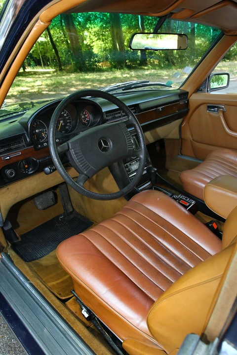 Mercedes-Benz 450SEL - Image 8 of 20