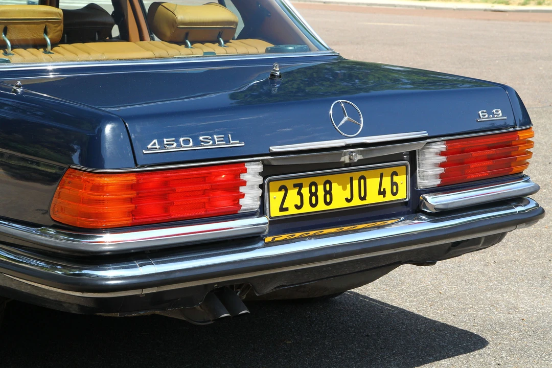 Mercedes-Benz 450SEL - Image 7 of 20