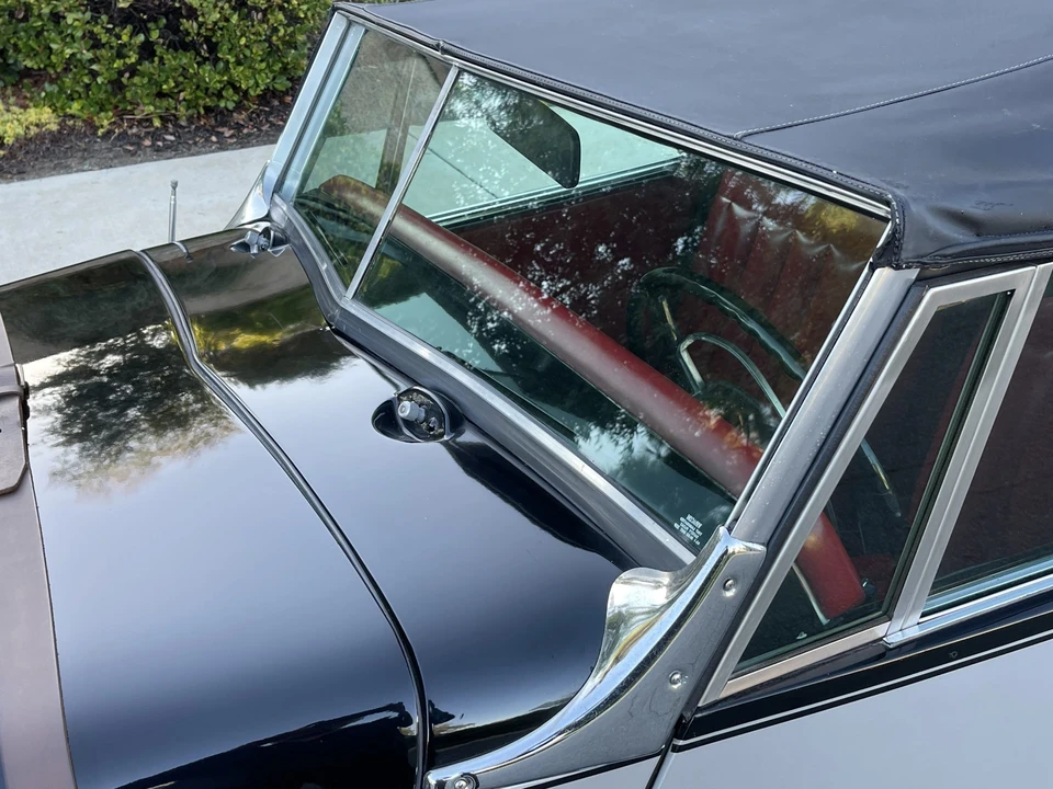 Mercedes-Benz - Image 25 of 31