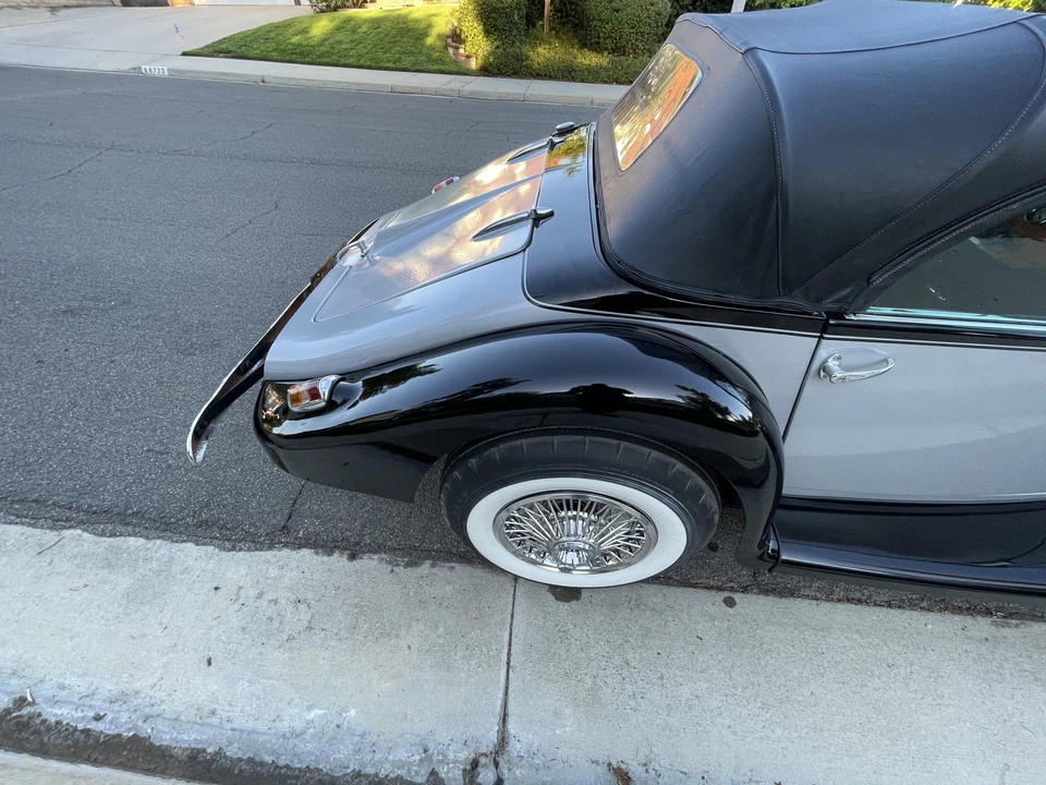 Mercedes-Benz - Image 31 of 31
