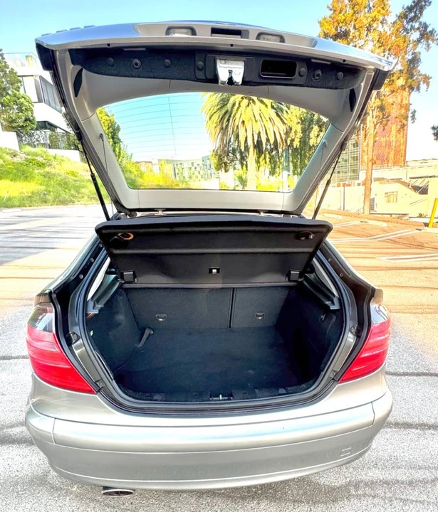 2003 Mercedes-Benz W203 C-Class - Image 7 of 12