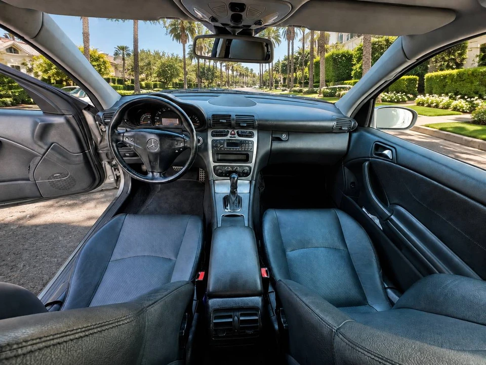 2003 Mercedes-Benz W203 C-Class - Image 5 of 12