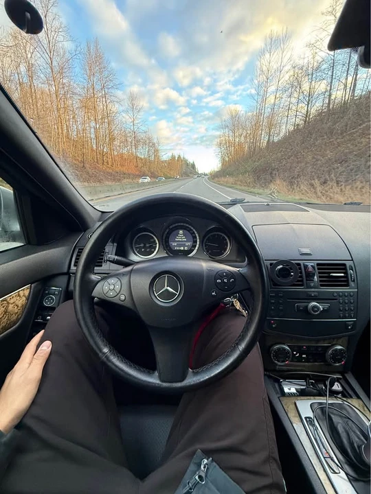 2009 Mercedes-Benz W204 C-Class - Image 5 of 10