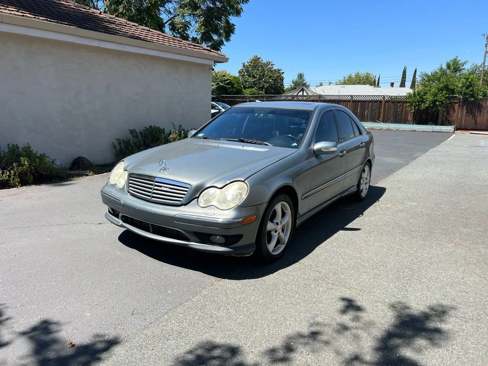 2005 Mercedes-Benz W203 C-Class - Image 2 of 6