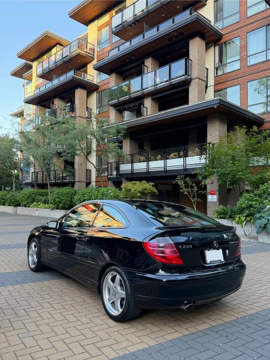 2004 Mercedes-Benz W203 C-Class - Image 5 of 11
