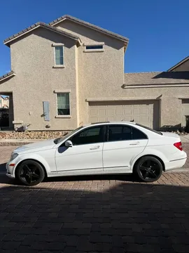2013 Mercedes-Benz C250 Luxury Sport