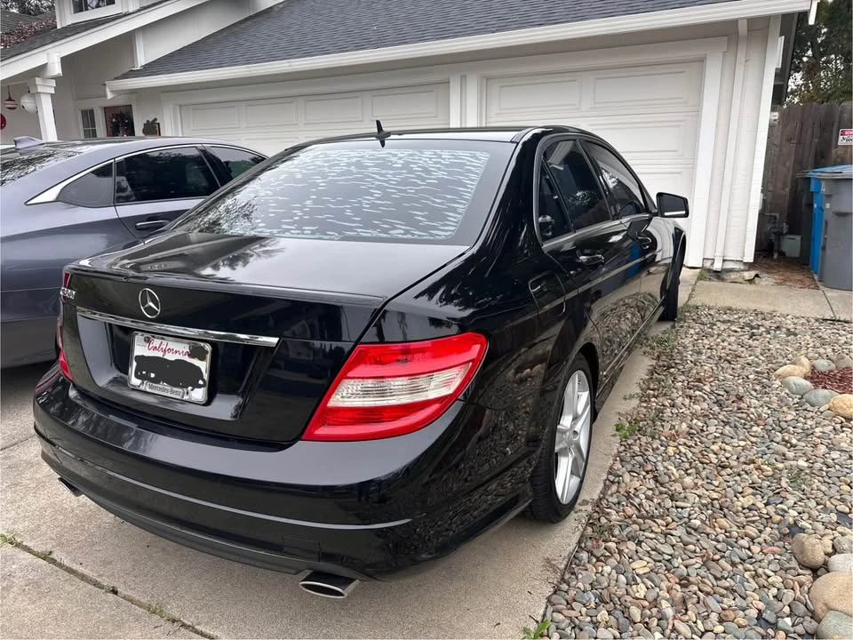 2011 Mercedes-Benz W204 C-Class - Image 9 of 10