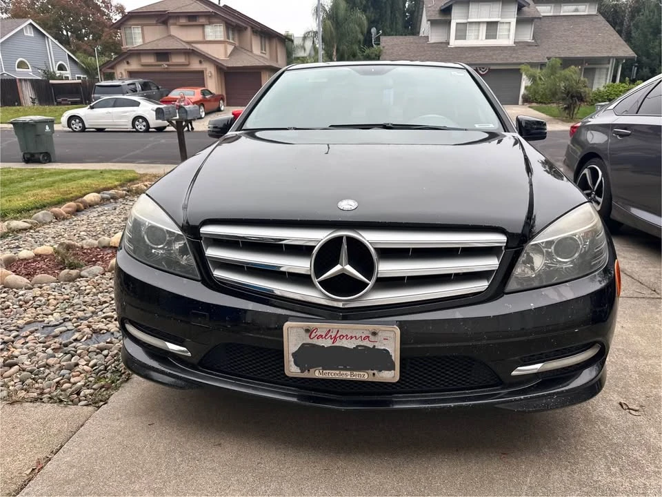 2011 Mercedes-Benz W204 C-Class - Image 8 of 10