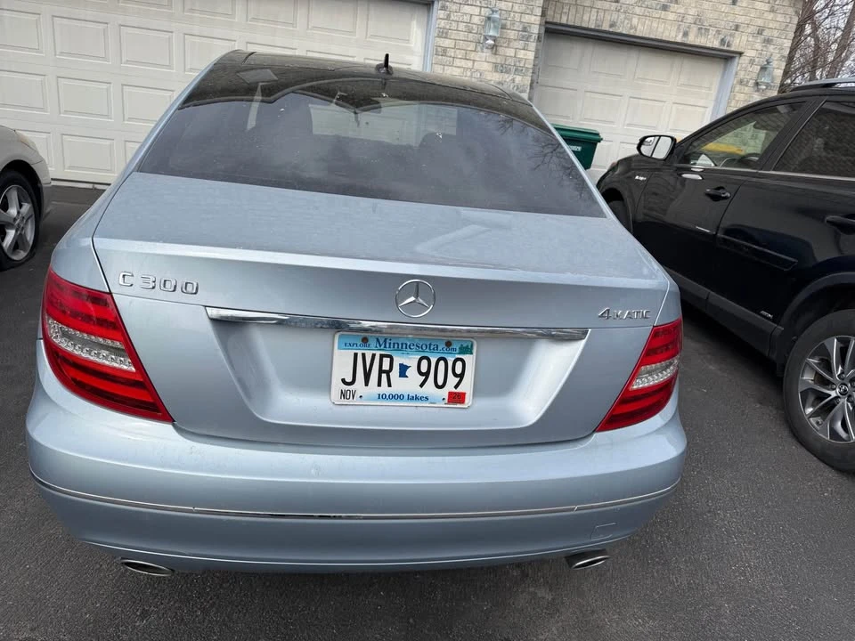 2013 Mercedes-Benz W204 C-Class - Image 3 of 3