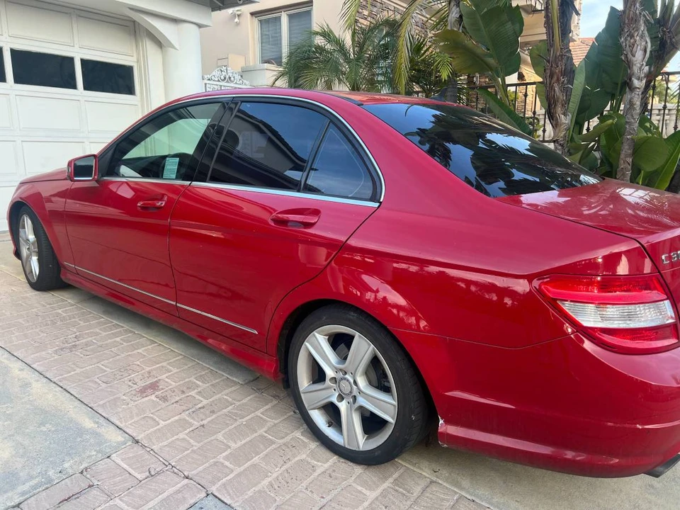 2011 Mercedes-Benz W204 C-Class - Image 5 of 5